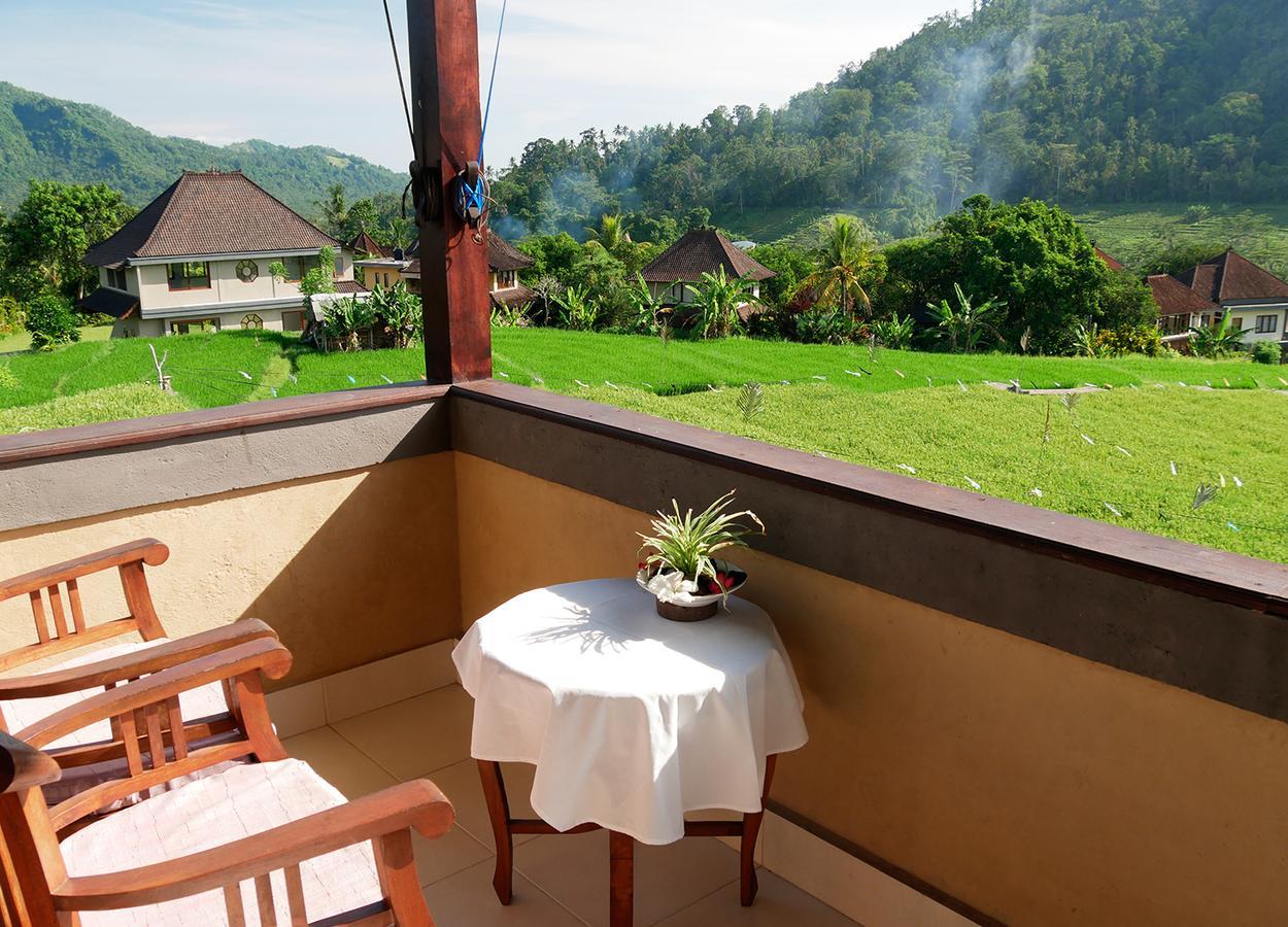 Embang Homestay Сидемен Екстериор снимка