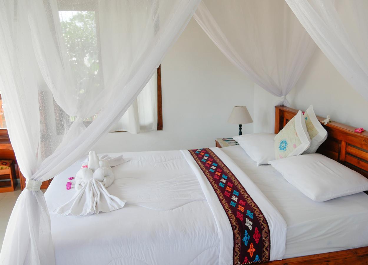 Embang Homestay Сидемен Екстериор снимка