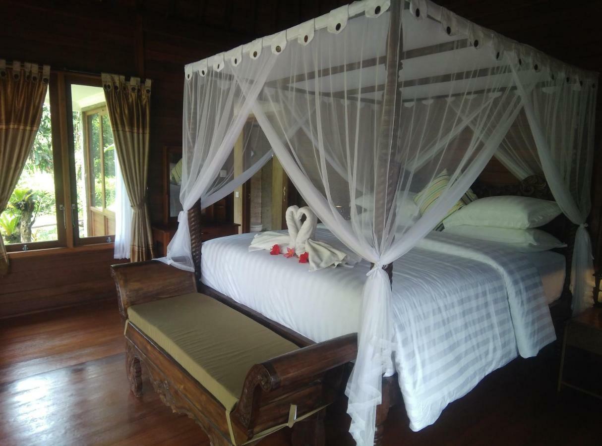 Embang Homestay Сидемен Екстериор снимка